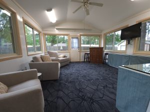 Freedom Ranch Properties - Arkansas - Military accommodations or crashpad near the Little Rock Airforce base in Jacksonville, Arkansas. - Sun Room