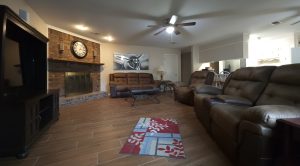 Freedom Ranch Properties - Arkansas - Military accommodations or crashpad near the Little Rock Airforce base in Jacksonville, Arkansas. - Living Room